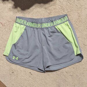 NWOT Under Armour Pocket Short Gray/Green